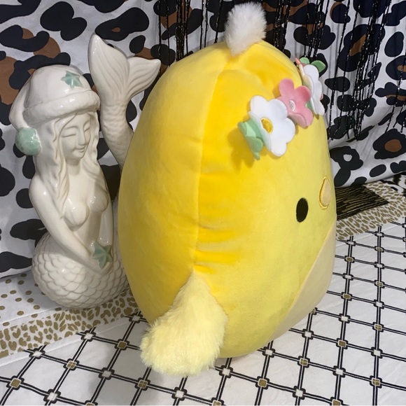 SQUISHMALLOWS JAZWARES TRISTON THE BABY CHICK WITH A FLOWER CROWN PLUSH PILLOW - Picture 2 of 5